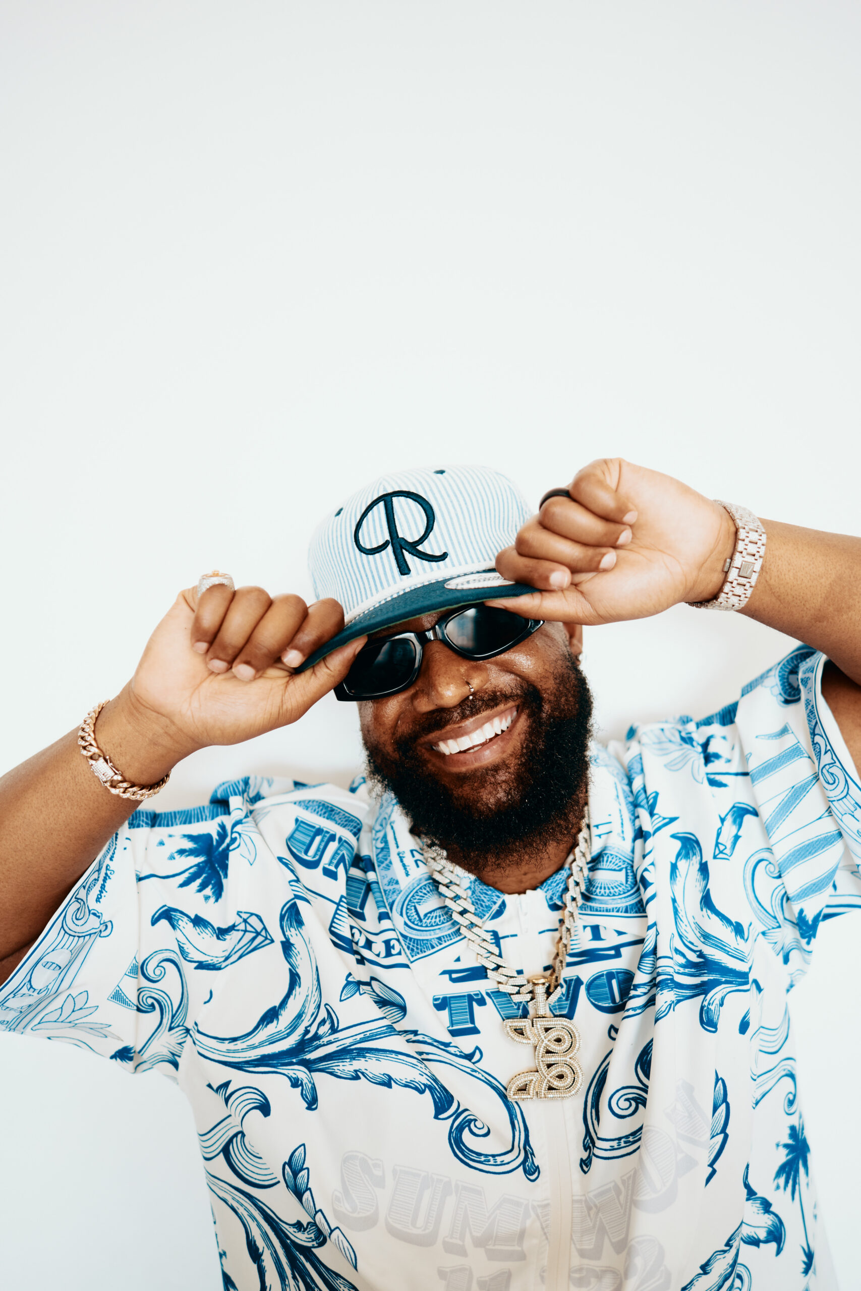Lordkez and Cassper Nyovest Light Up Summer with “Aweh Remix” Music Video & Single