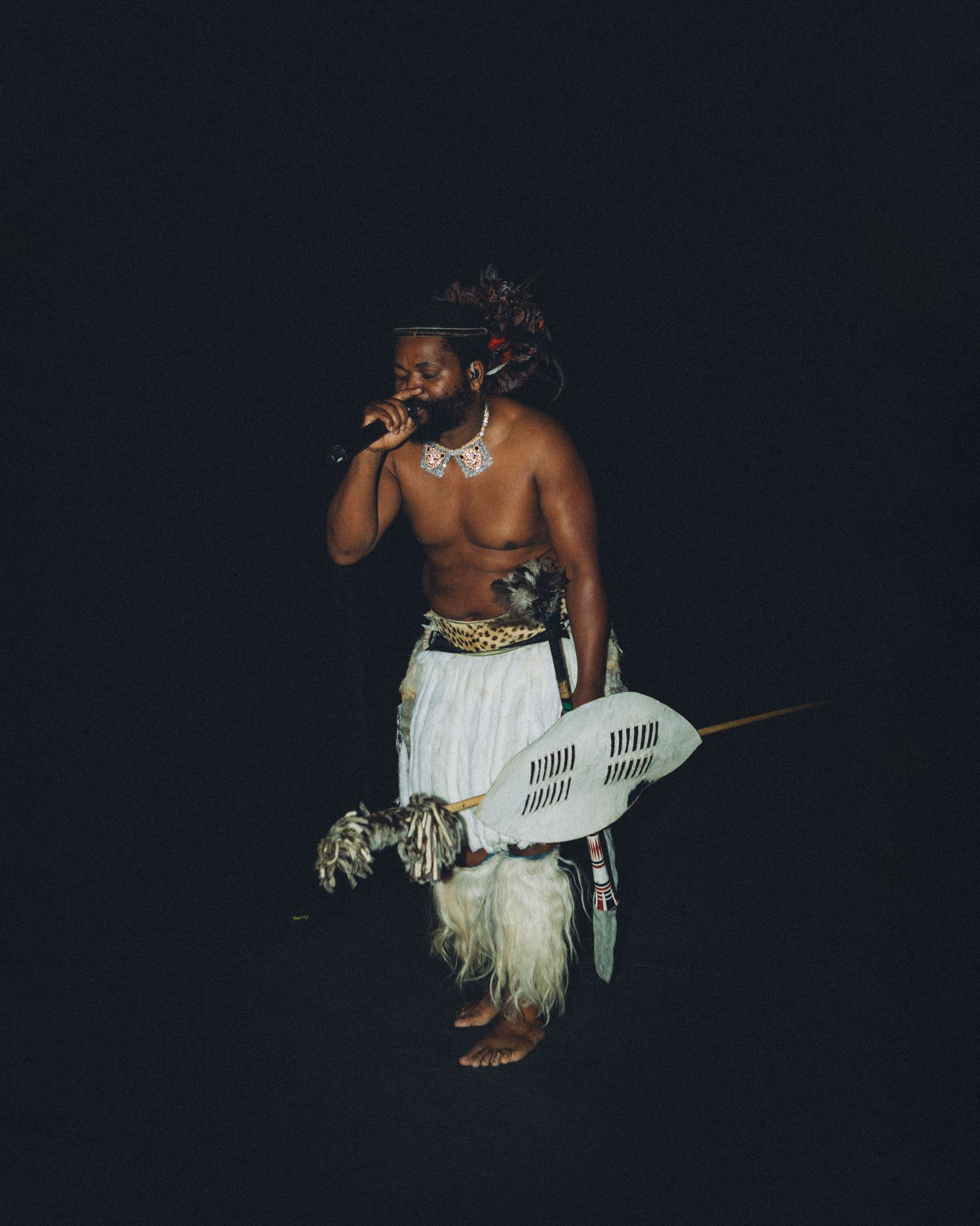 Sjava Live Performance Multi award winning Sjava returns with Inkanyezi 2.0 Live EP - Gagasi FM