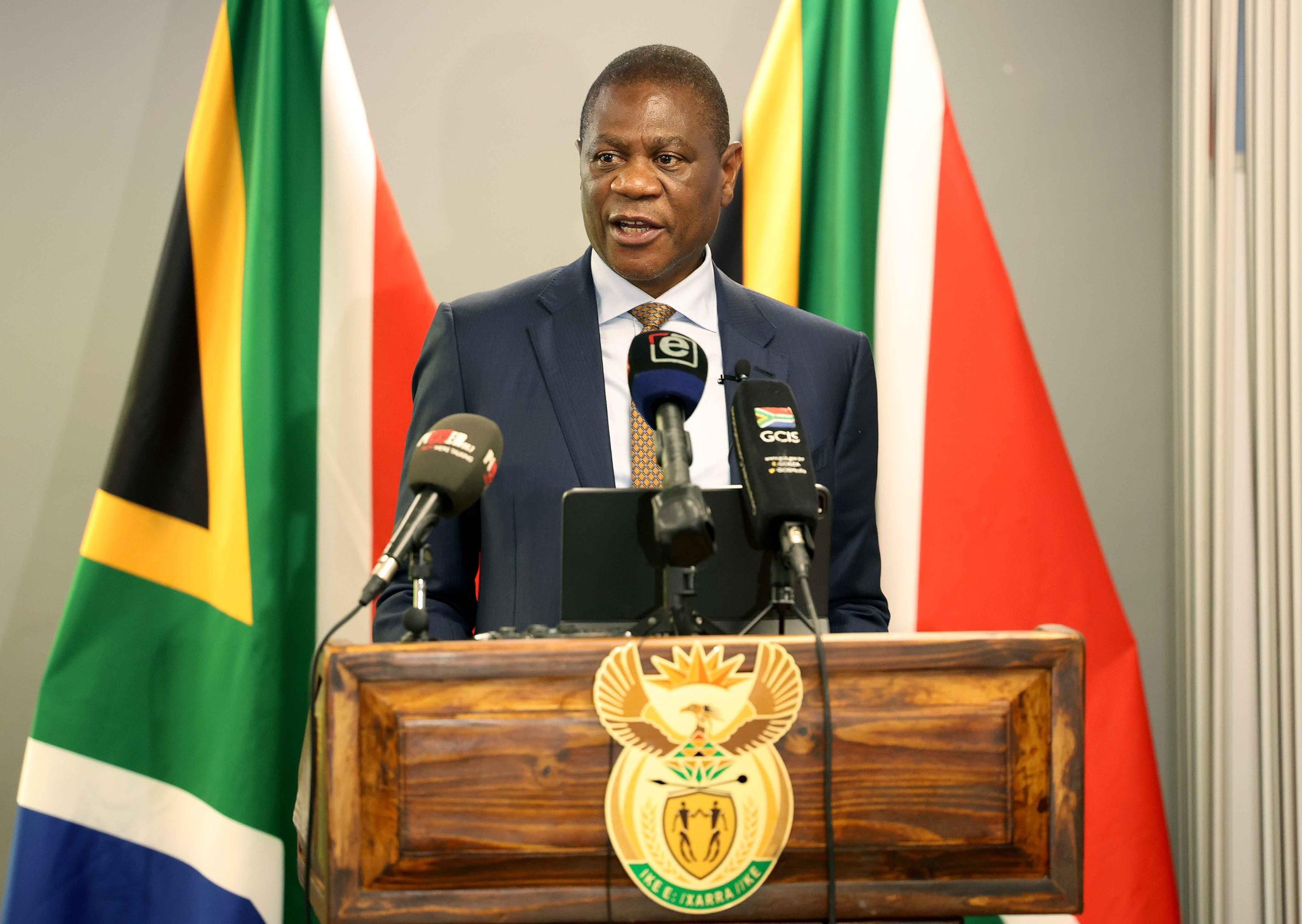 Mashatile Denies Any Links to Alleged Businessman Vusimuzi “Cat” Matlala.