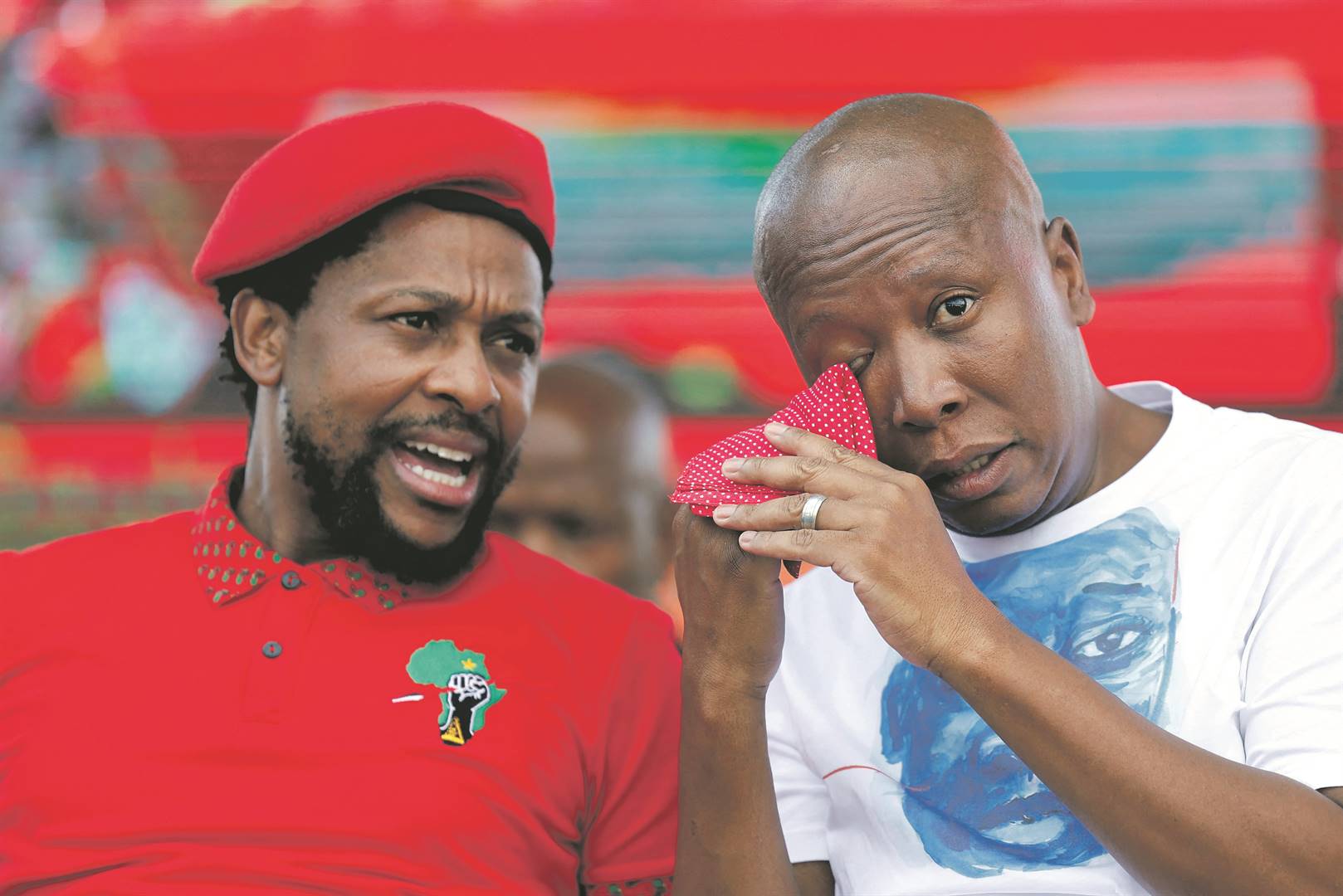 UNdlozi uhlaba inkulumo kaMalema ayeyibhekise kuMkhwanazi.