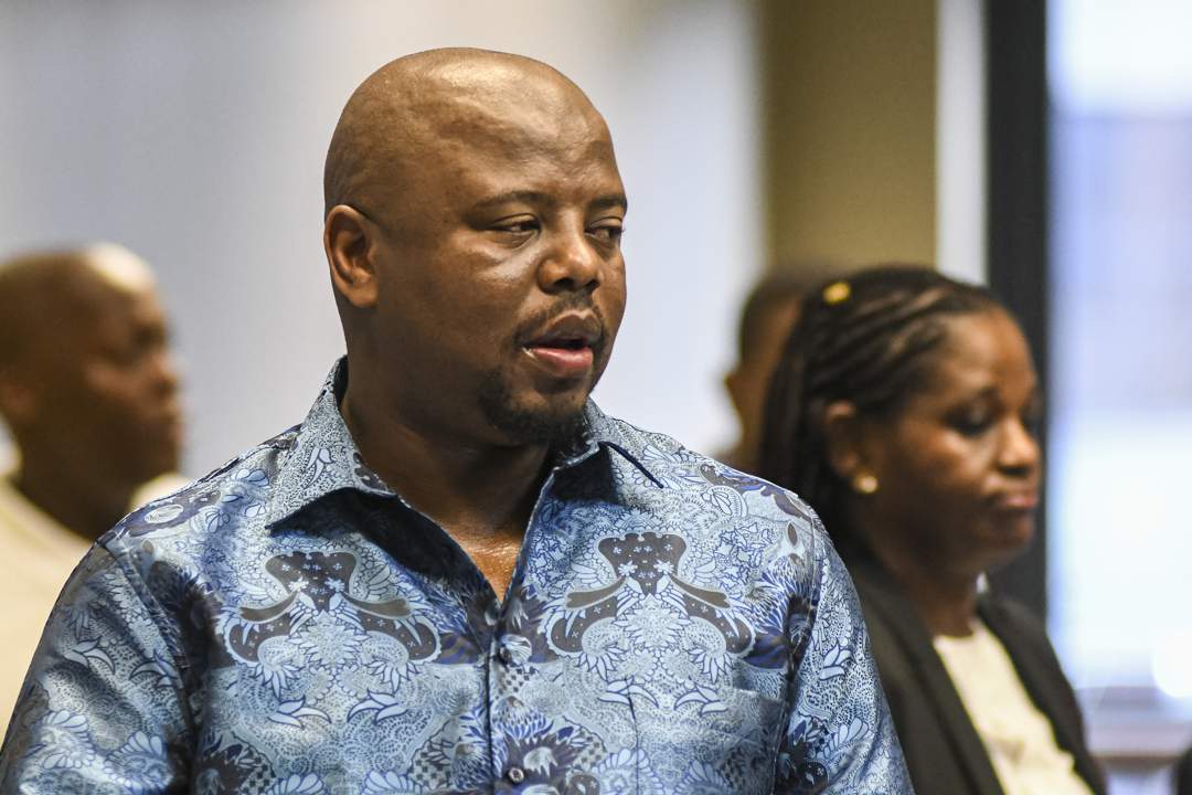 I-SADTU incoma ubudlelwane bayo noHlomuka.