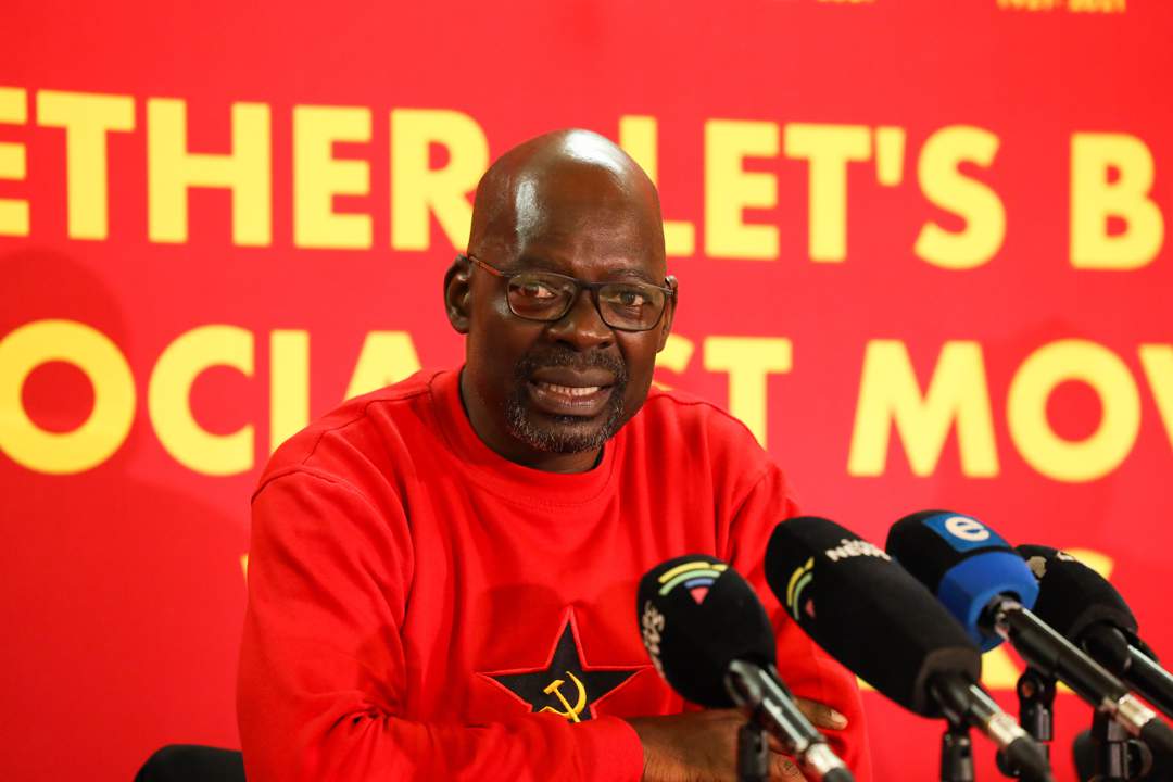 UMapaila ugeqa amagula ngomnqamulajuqu we-ANC.