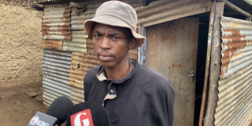 Picture of Siphosethu nxumalo who seeks help with burial of his father.