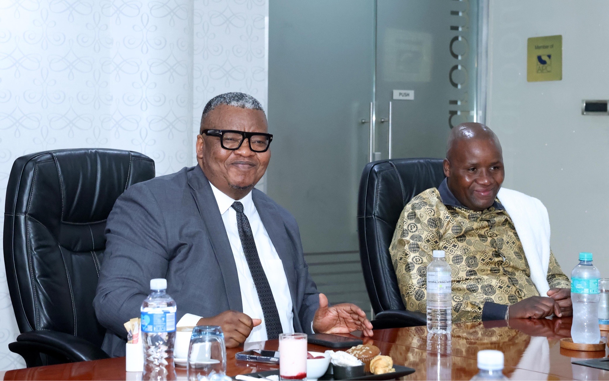 Imenenja kaMasipala weTheku inxusa ukubambisana phakathi kwaMasipala nemkhakha ezimele
